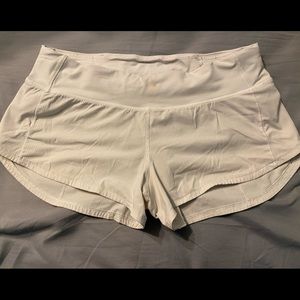 Lululemon Women’s Speed Up Shorts 2.5”